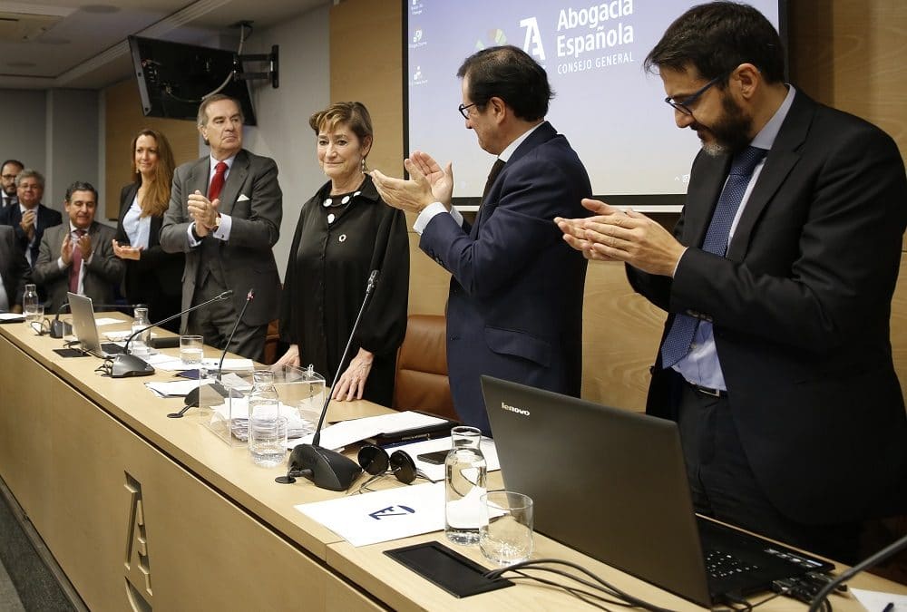 Victoria Ortega Benito, reelegida presidenta por mayoría absoluta del Consejo General de la Abogacía Española | PRESIDENCIA CGPJ
